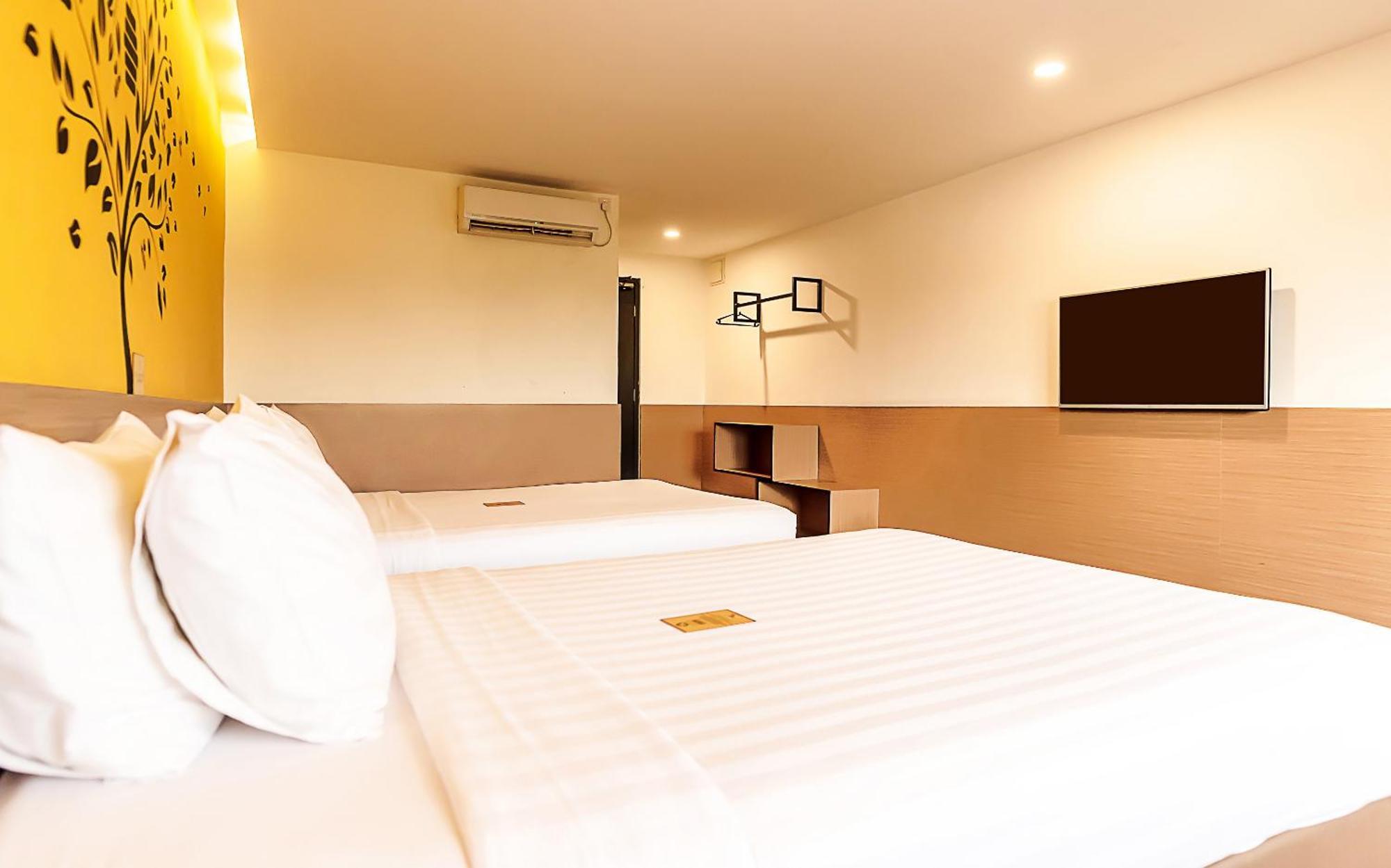 Yellow Bee Tangerang Pokój zdjęcie