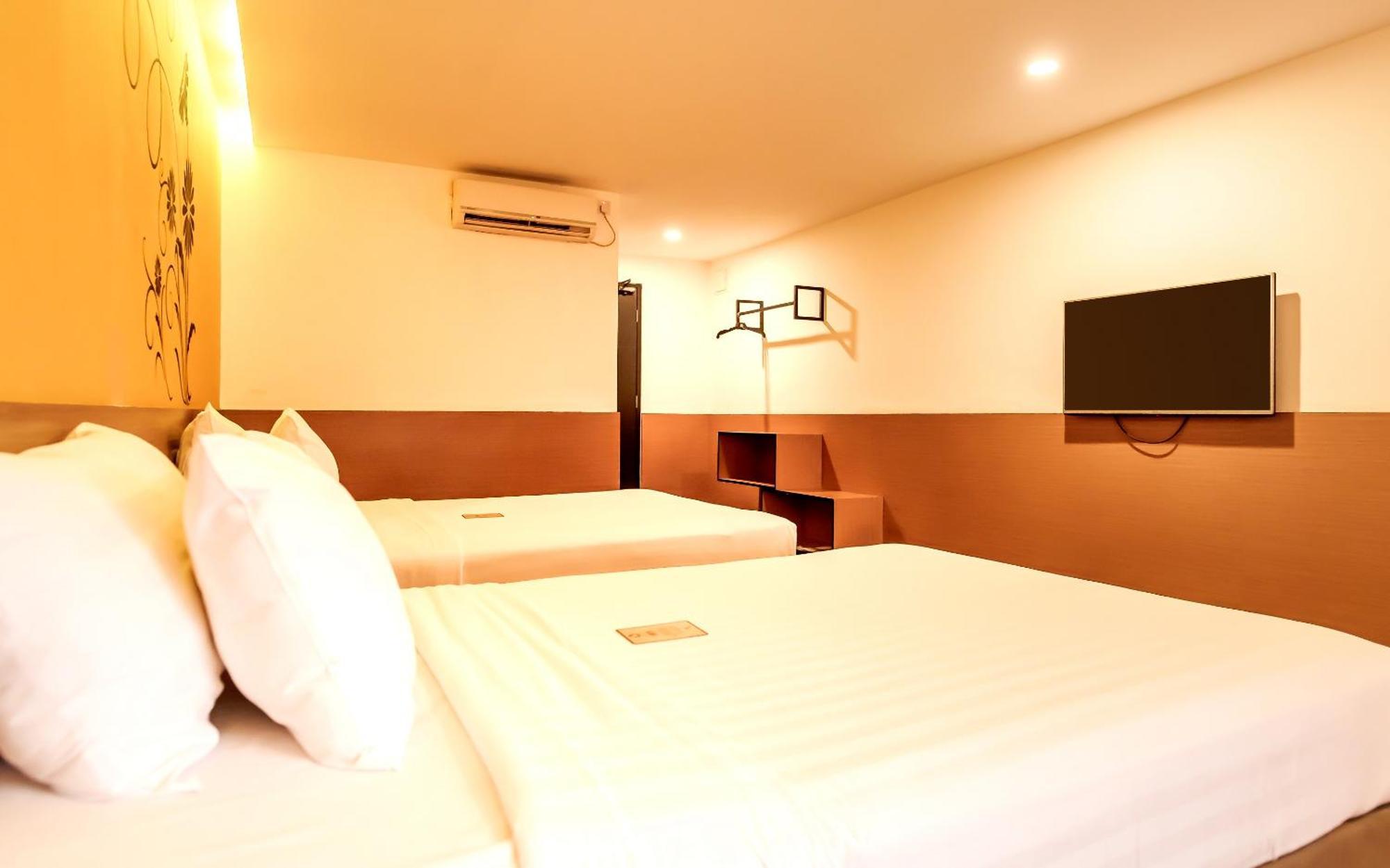 Yellow Bee Tangerang Pokój zdjęcie